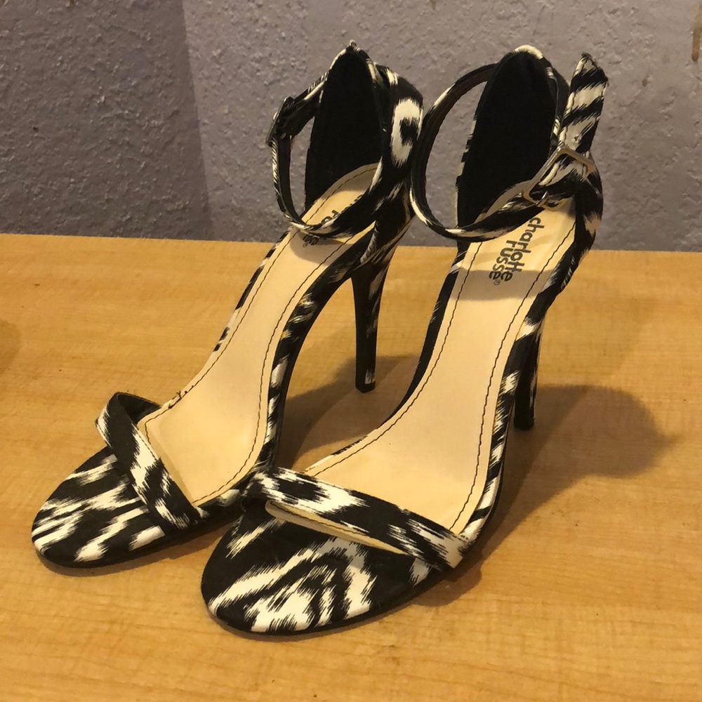 Strappy Aztec heel *never been worn